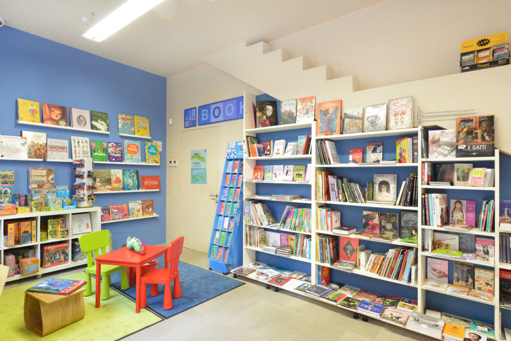 Libreria Blu Book